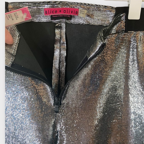 Alice + Olivia by Stacey Bendet Mirror Leather Leggings, NWT, size 2 - Picture 9 of 10